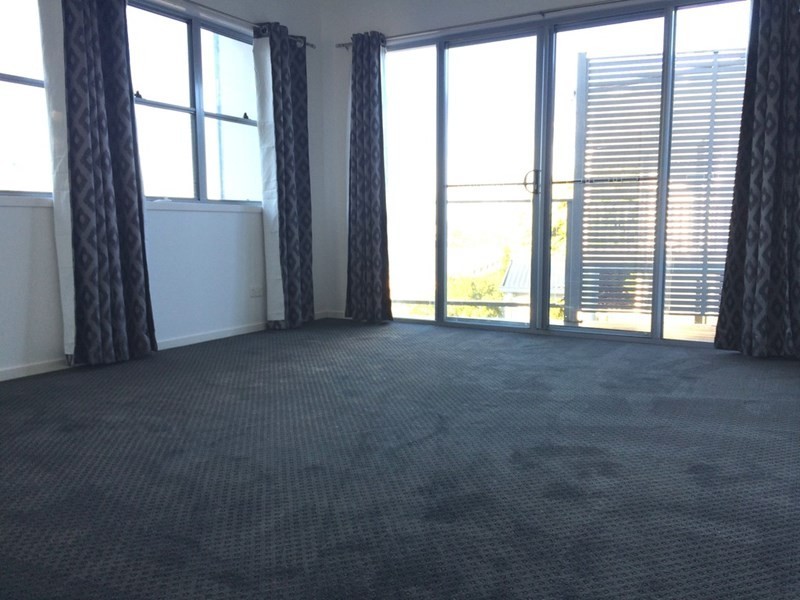 18 Campbell Street, Albion QLD 4010