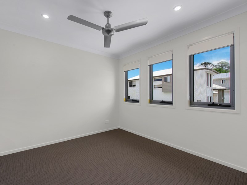 16 Aldritt Place, Bridgeman Downs QLD 4035