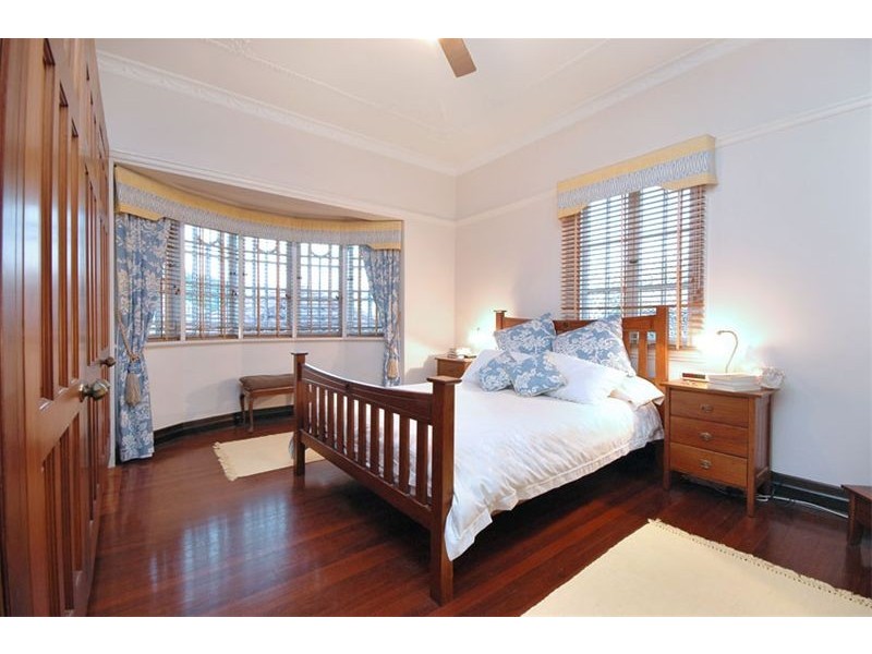 22 Jolly Street, Clayfield QLD 4011