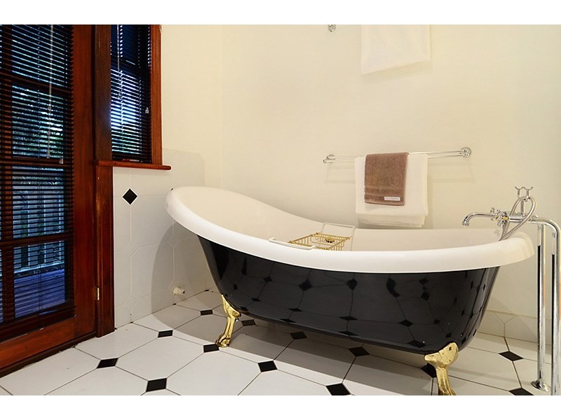 3 Walker Street, Windsor QLD 4030