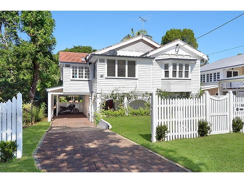 16 Frances Avenue, Wooloowin QLD 4030