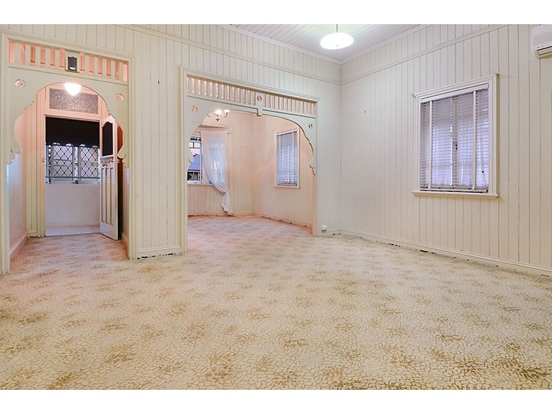 76 Kent Road, Wooloowin QLD 4030