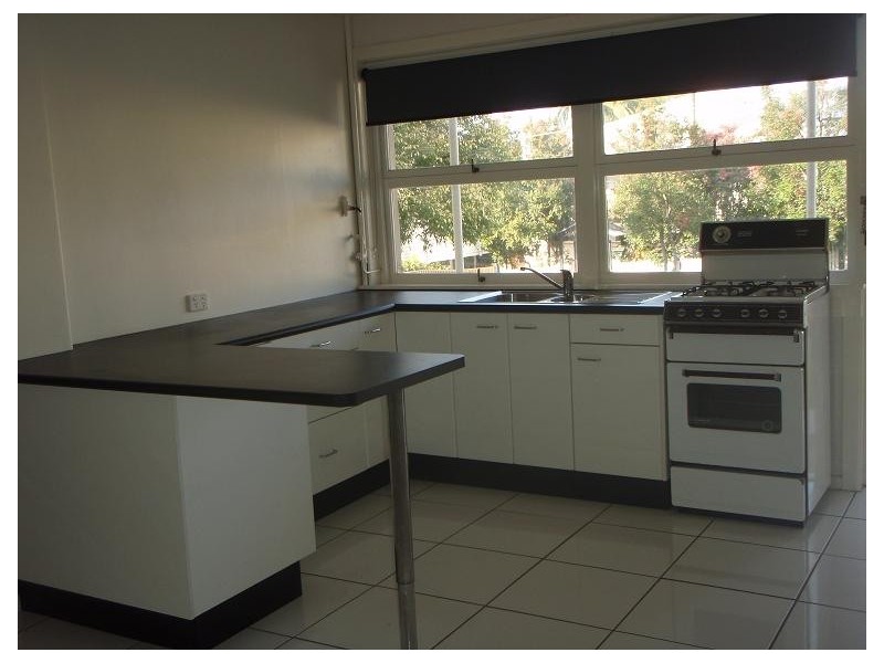 1/ 16 Isedale Street, Wooloowin QLD 4030