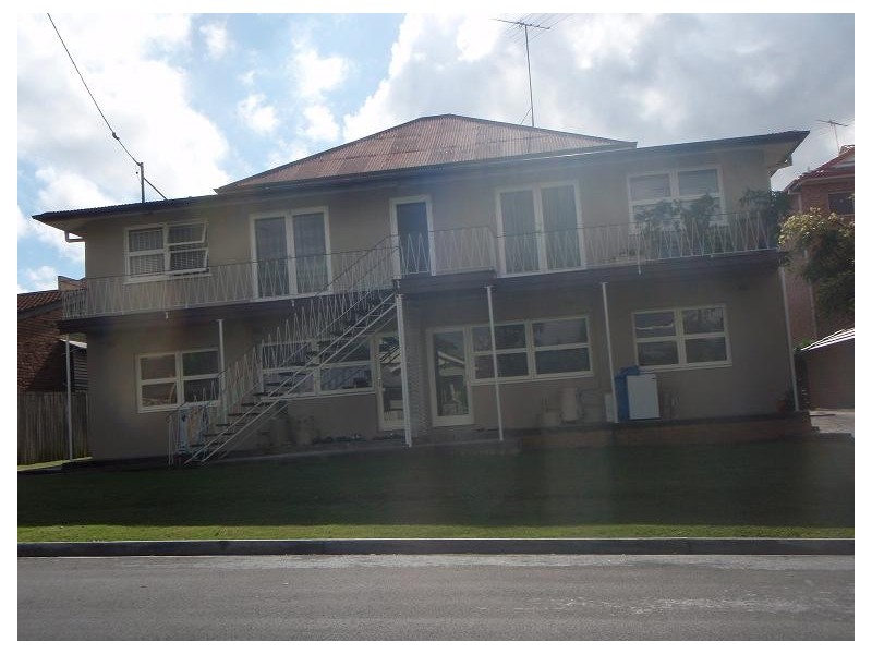 1/ 16 Isedale Street, Wooloowin QLD 4030