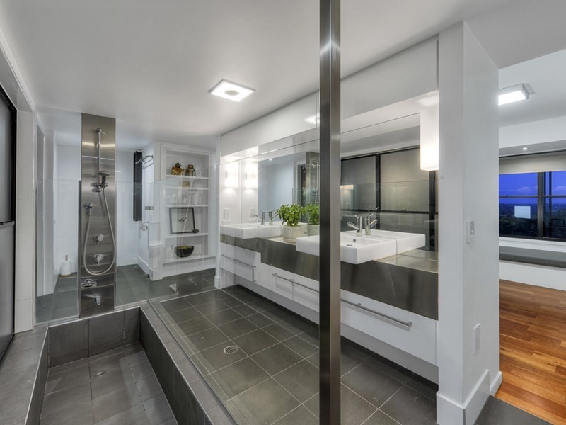 122 Gimba Street, Mitchelton QLD 4053