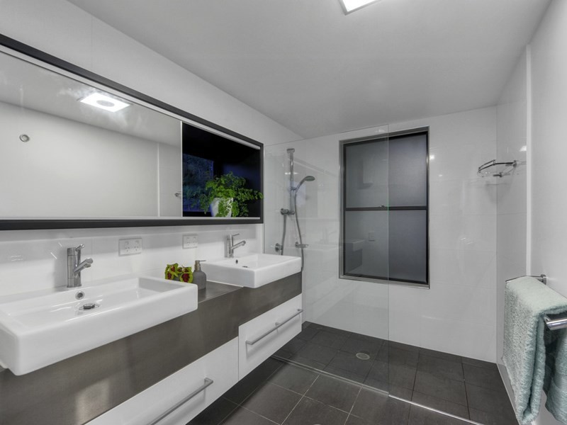 122 Gimba Street, Mitchelton QLD 4053