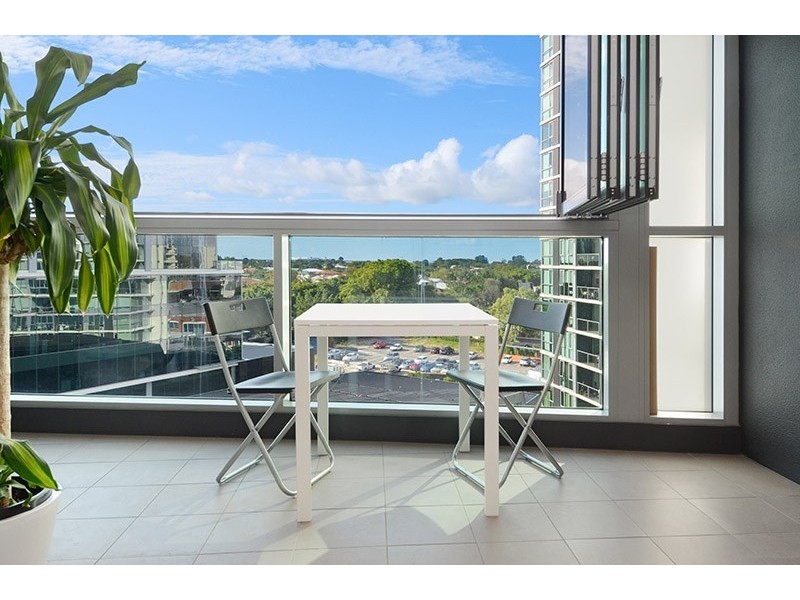 10705/8 Harbour Road, Hamilton QLD 4007