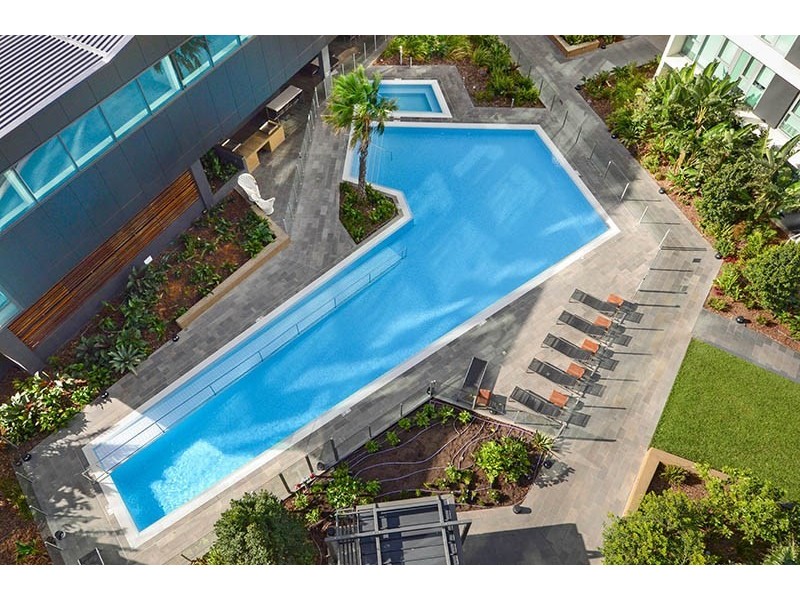 10705/8 Harbour Road, Hamilton QLD 4007