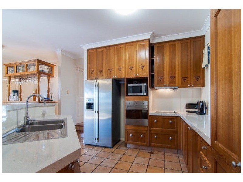 7 Capricorn Place, Bridgeman Downs QLD 4035