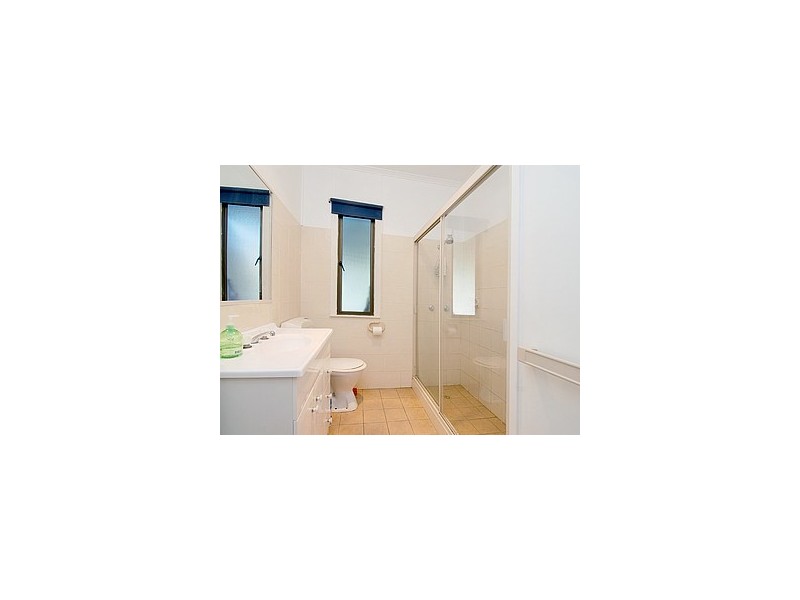 12 Allan Street, Kedron QLD 4031