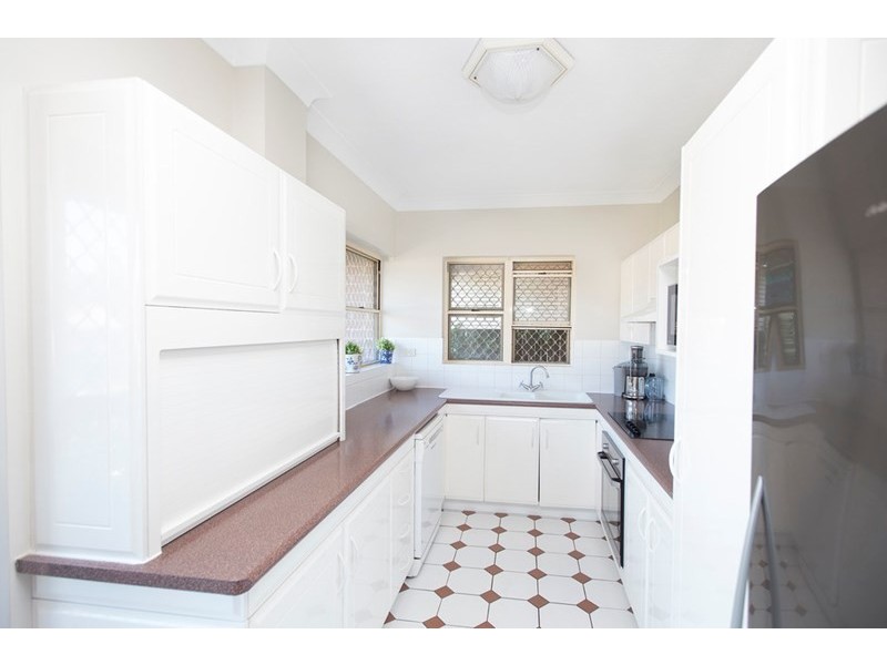 1/11 Montpelier Street, Clayfield QLD 4011