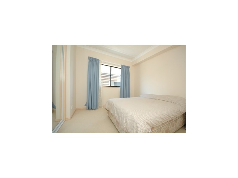 84 Racecourse Road, Ascot QLD 4007