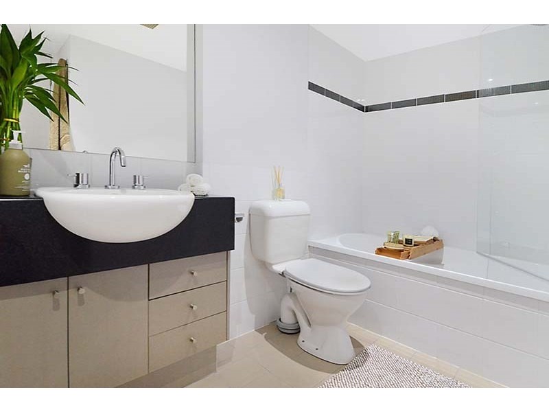 6/31-33 Helen Street, Teneriffe QLD 4005