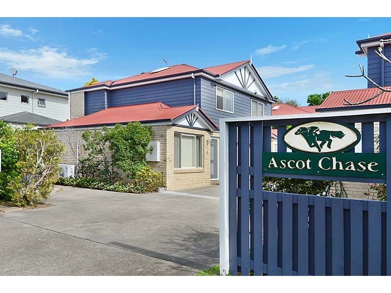 1/12 Silva Street, Ascot QLD 4007