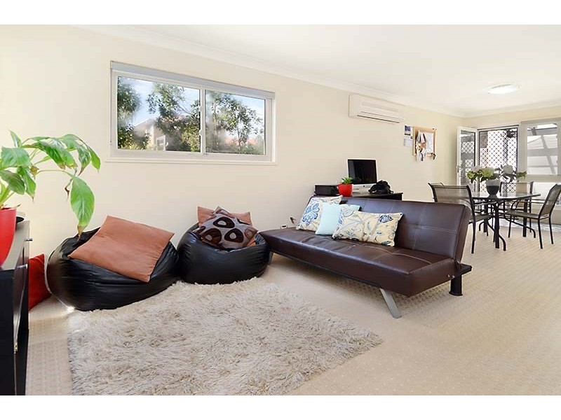 1/12 Silva Street, Ascot QLD 4007
