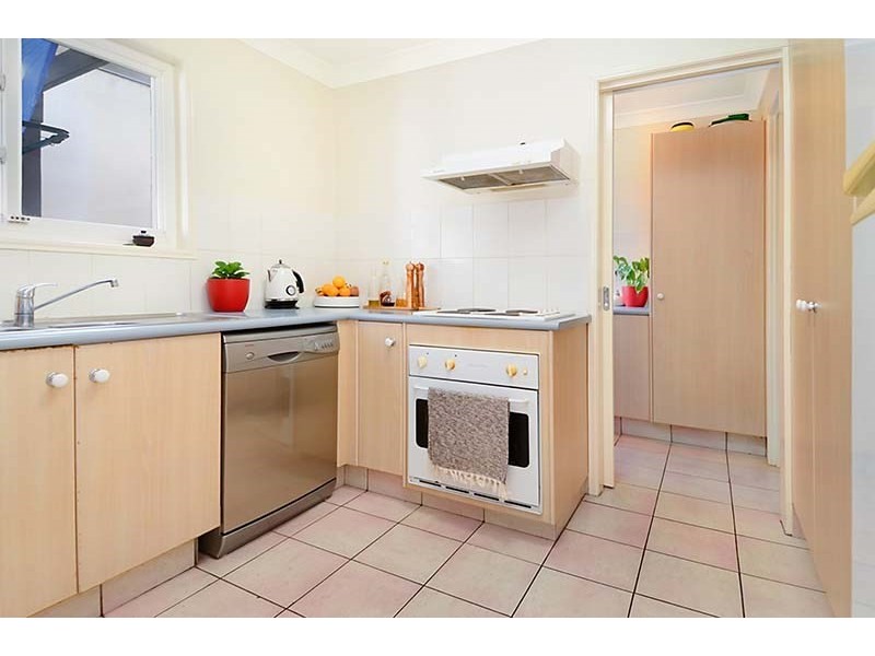 1/12 Silva Street, Ascot QLD 4007