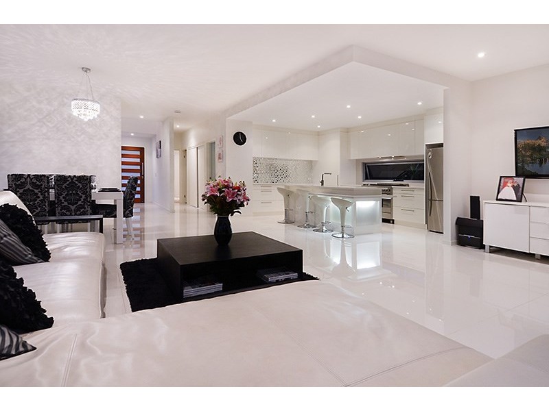 12 Noel Street, Hendra QLD 4011