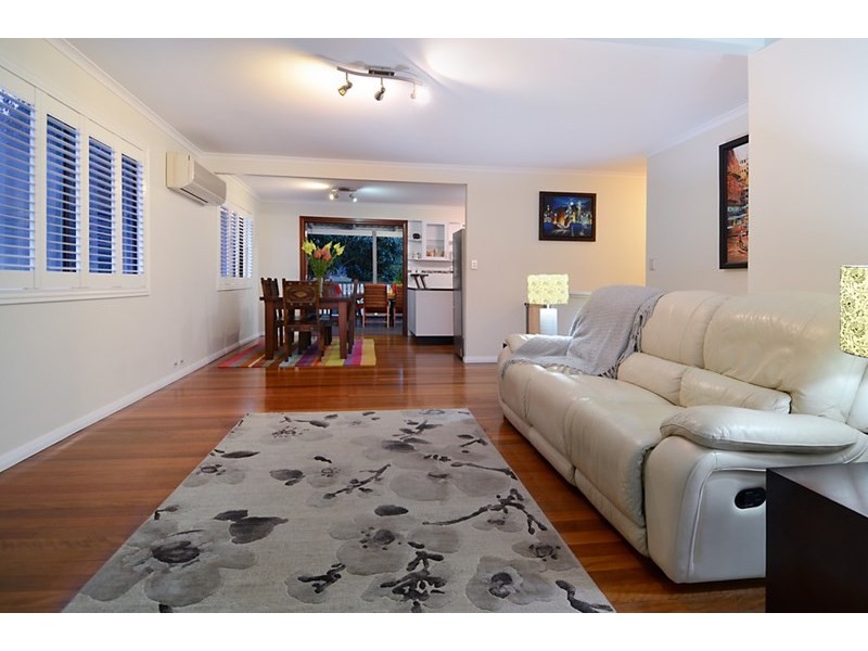 26 Keilar Court, Everton Hills QLD 4053