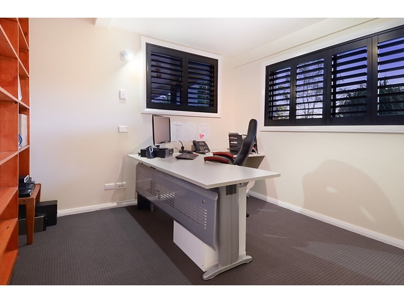 26 Keilar Court, Everton Hills QLD 4053