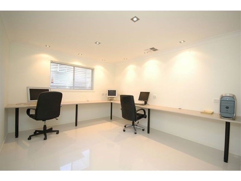 110 Mein Street, Hendra QLD 4011