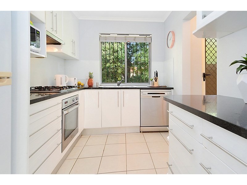 1/9 Rossiter Parade, Hamilton QLD 4007