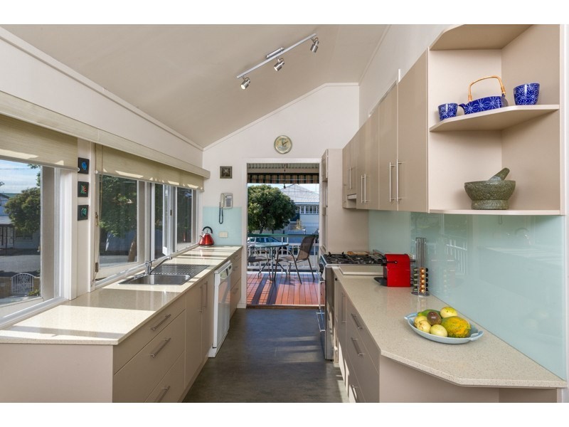 127 Gordon Street, Gordon Park QLD 4031