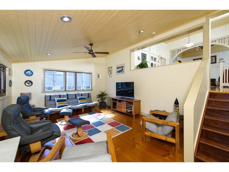 127 Gordon Street, Gordon Park QLD 4031