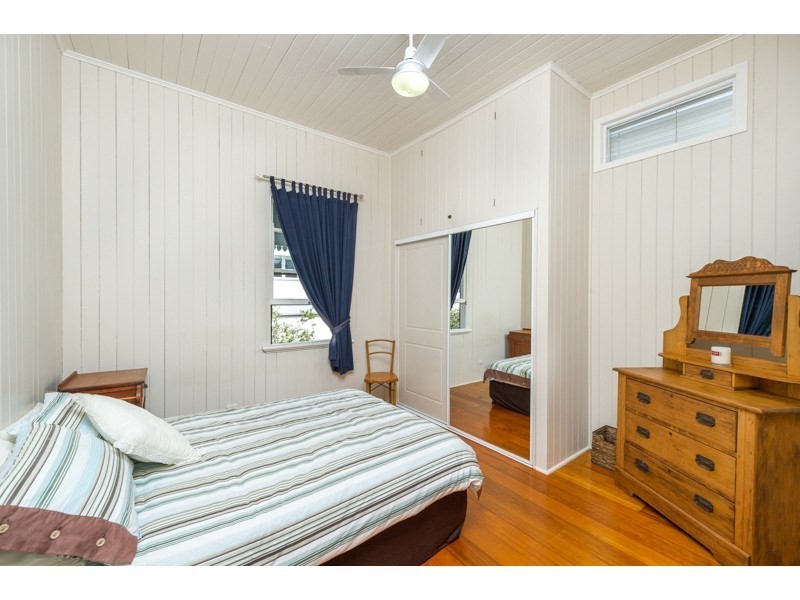 127 Gordon Street, Gordon Park QLD 4031