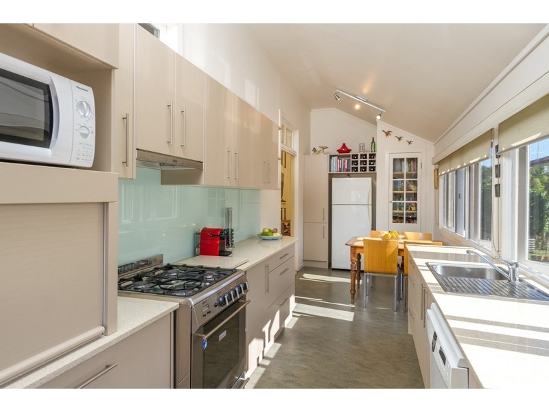 127 Gordon Street, Gordon Park QLD 4031