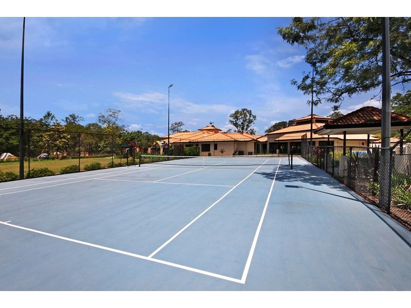 7 Bernborough Place, Bridgeman Downs QLD 4035