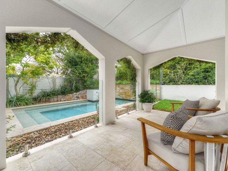 46 Windermere Road, Hamilton QLD 4007