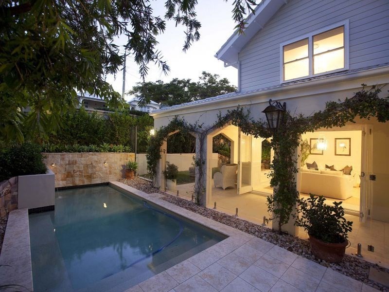 46 Windermere Road, Hamilton QLD 4007