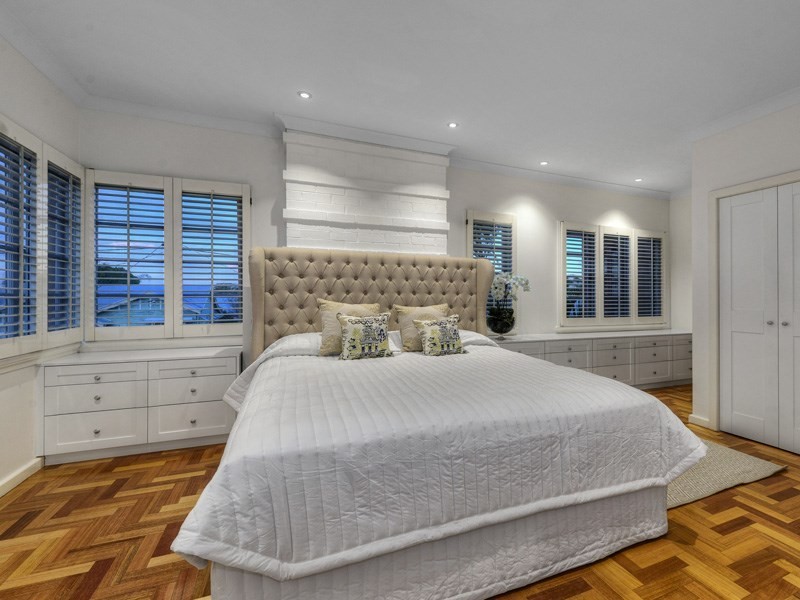 18 Jolly Street, Clayfield QLD 4011