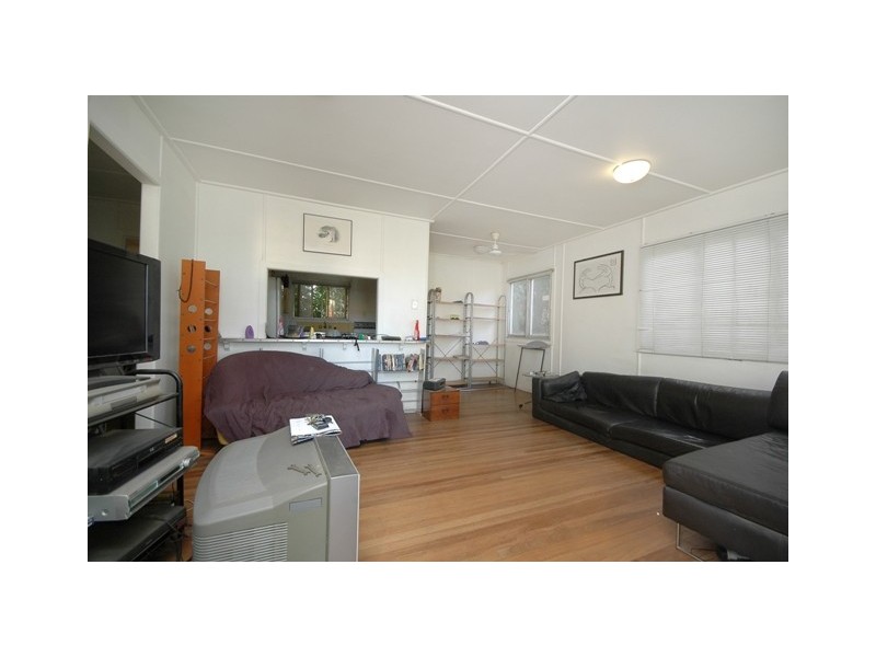 18 Buxton Street, Ascot QLD 4007