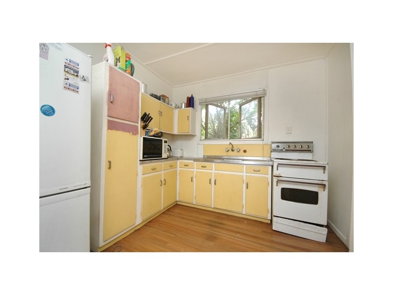 18 Buxton Street, Ascot QLD 4007