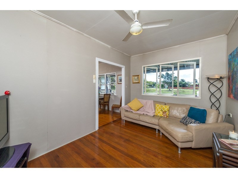 77 Swinburne Street, Lutwyche QLD 4030