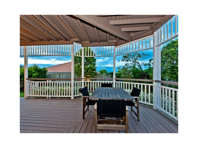 17 Polaris Place, Bridgeman Downs QLD 4035