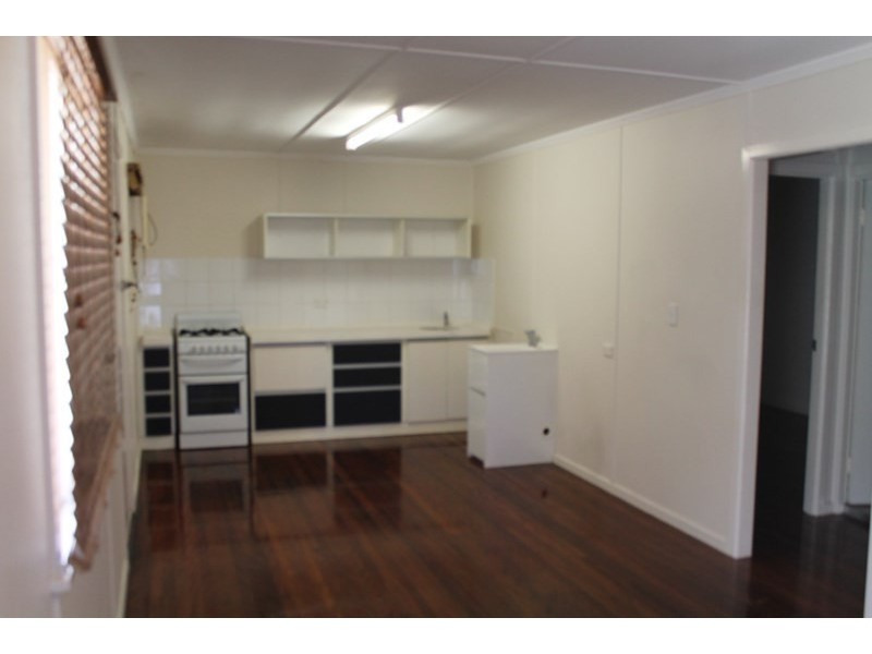 1/15 Kempster, Sandgate QLD 4017
