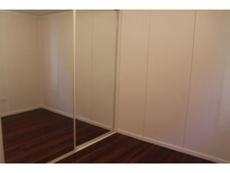 1/15 Kempster, Sandgate QLD 4017