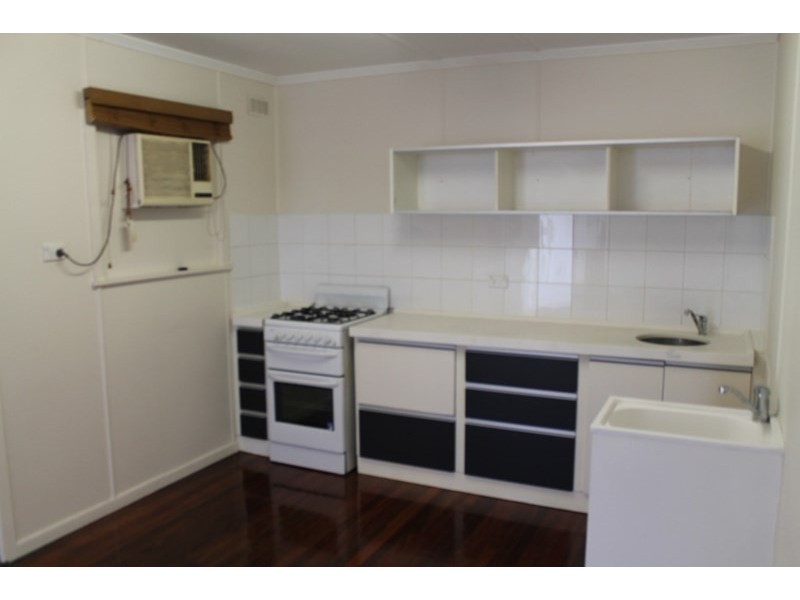 1/15 Kempster, Sandgate QLD 4017