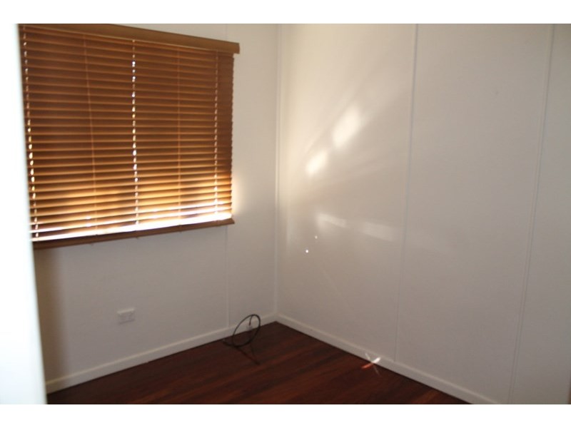 1/15 Kempster, Sandgate QLD 4017