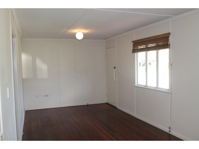 1/15 Kempster, Sandgate QLD 4017