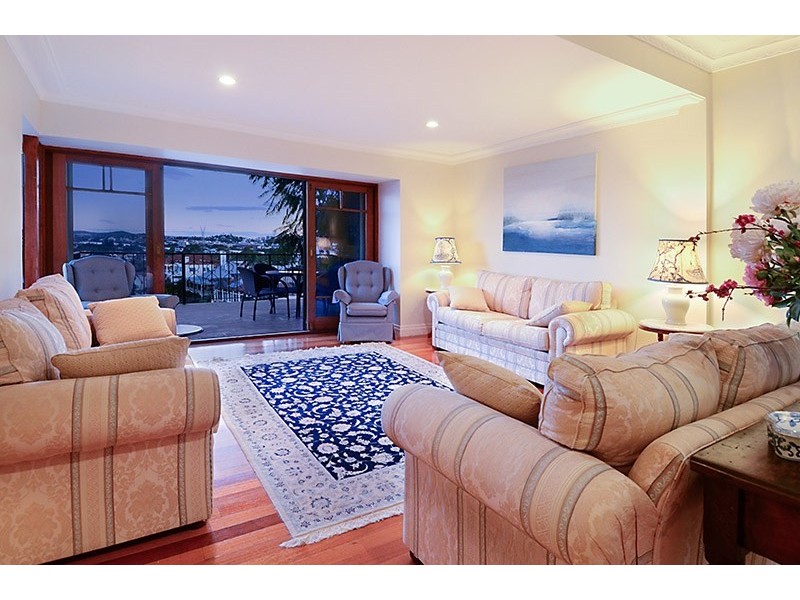 33 Langside Road, Hamilton QLD 4007