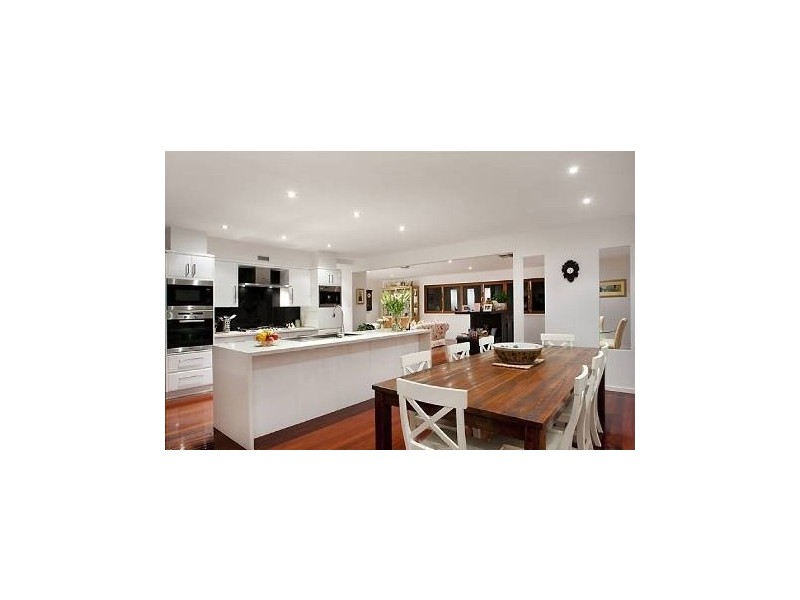 1 Dalton Lane, Hamilton QLD 4007