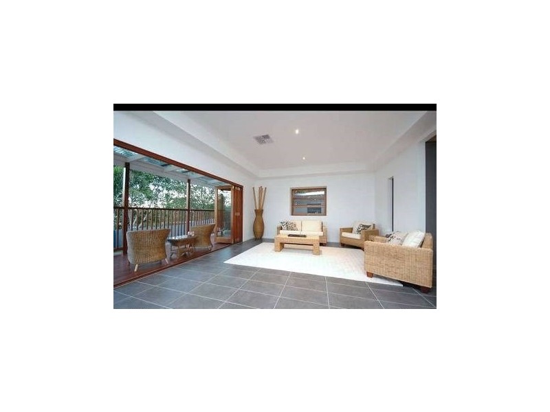 1 Dalton Lane, Hamilton QLD 4007