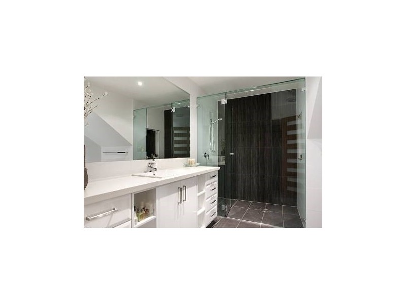 1 Dalton Lane, Hamilton QLD 4007