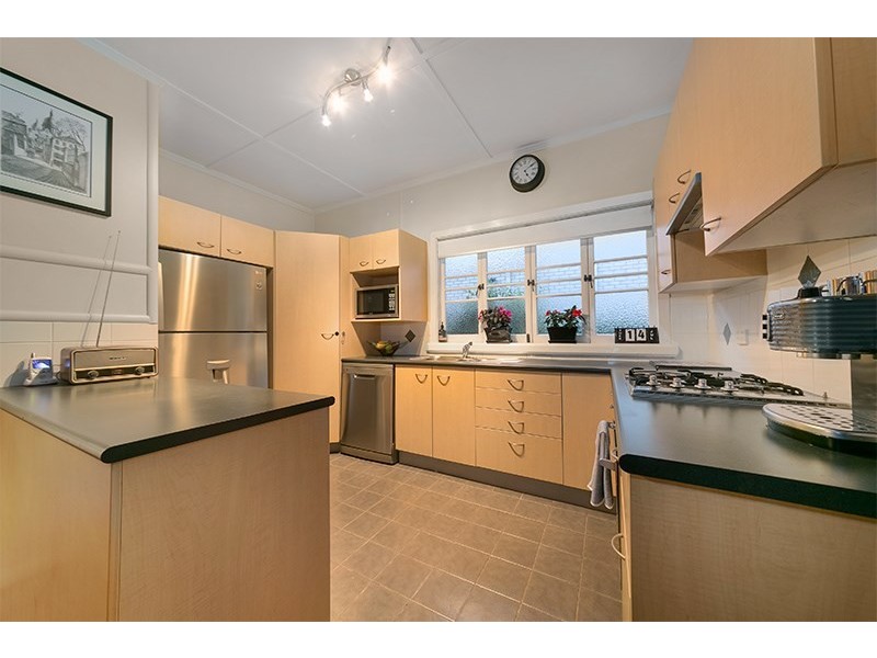 28 Wills Street, Coorparoo QLD 4151