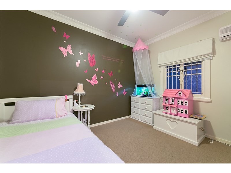 28 Wills Street, Coorparoo QLD 4151