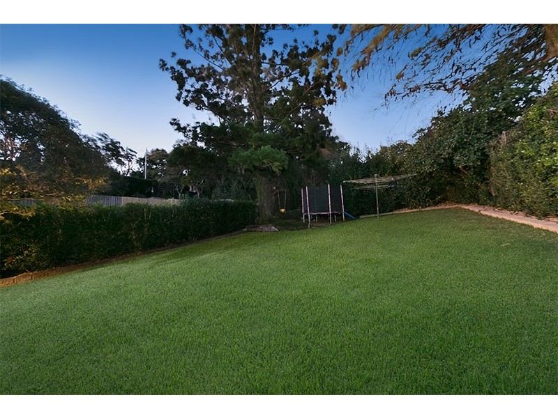 28 Wills Street, Coorparoo QLD 4151