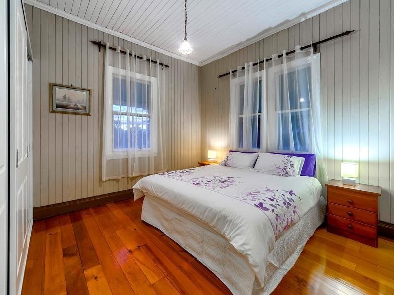 19 Renwick Street, Albion QLD 4010